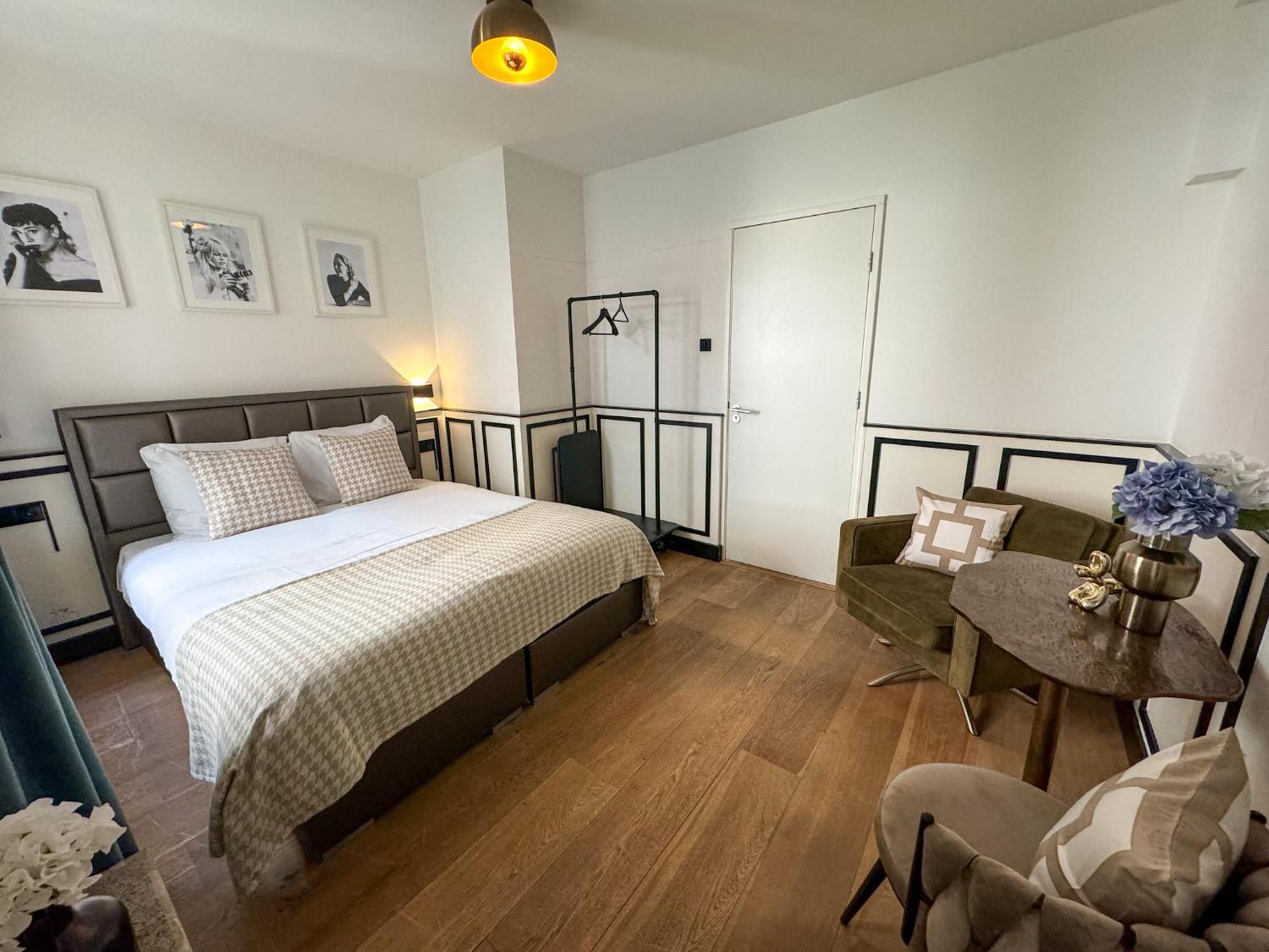 Yourbnb Suites Haarlemmerstraat Amsterdam Exterior photo